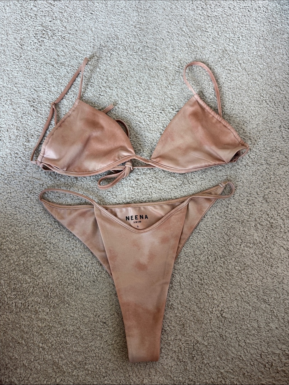 Neena swim bikini